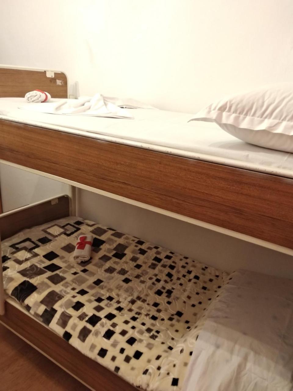 My Hostel In Μπεράτ Εξωτερικό φωτογραφία
